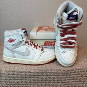 Nike Air Jordan 1 High OG Women’s Light Bone Red | Size 5 | BRAND NEW